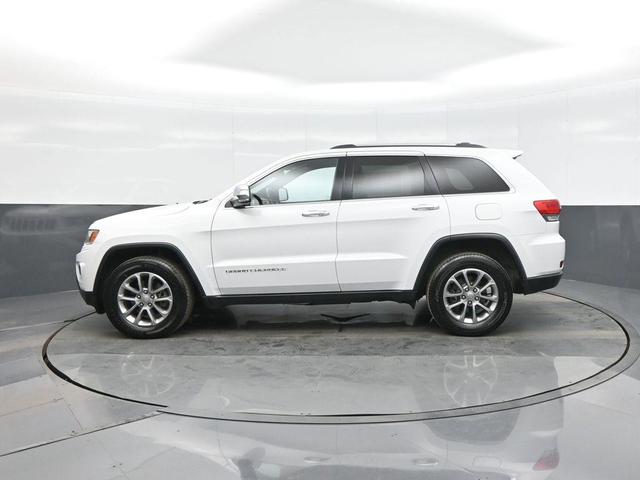 Photo of 2016 Bright White Clearcoat Jeep Grand Cherokee