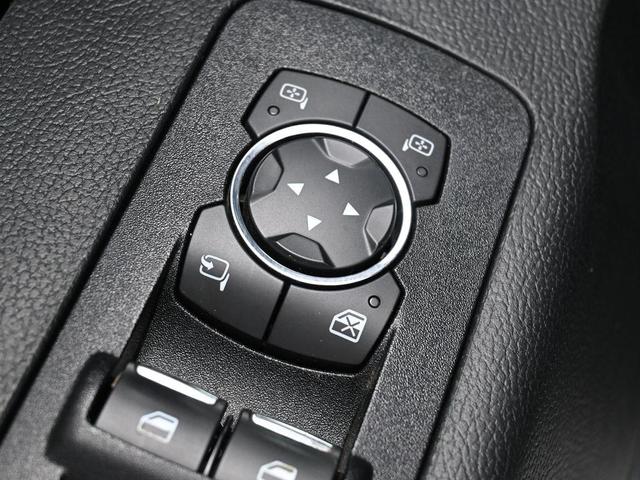 Photo of 2020 Star White Metallic Tri-Coat Ford F-150
