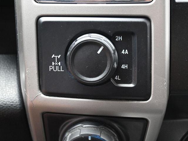 Photo of 2020 Star White Metallic Tri-Coat Ford F-150