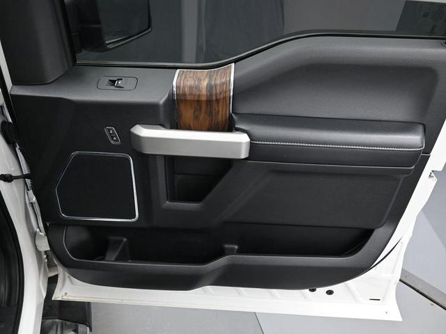Photo of 2020 Star White Metallic Tri-Coat Ford F-150