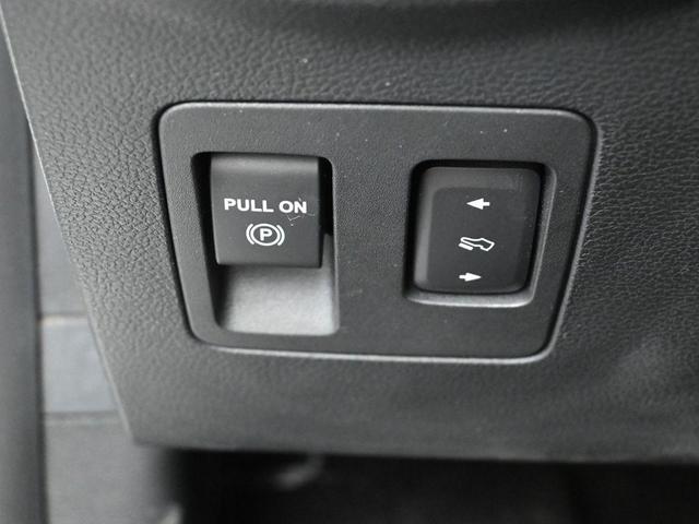 Photo of 2020 Star White Metallic Tri-Coat Ford F-150