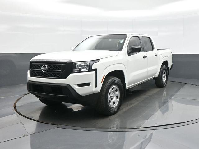 Photo of 2024 Glacier White Nissan Frontier