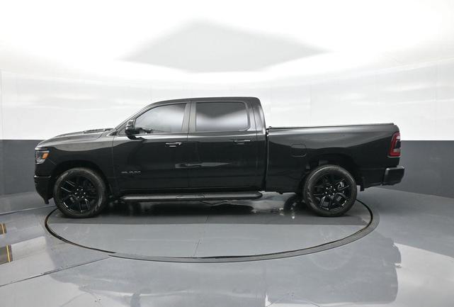 Photo of 2023 Diamond Black Crystal Pearlcoat RAM 1500