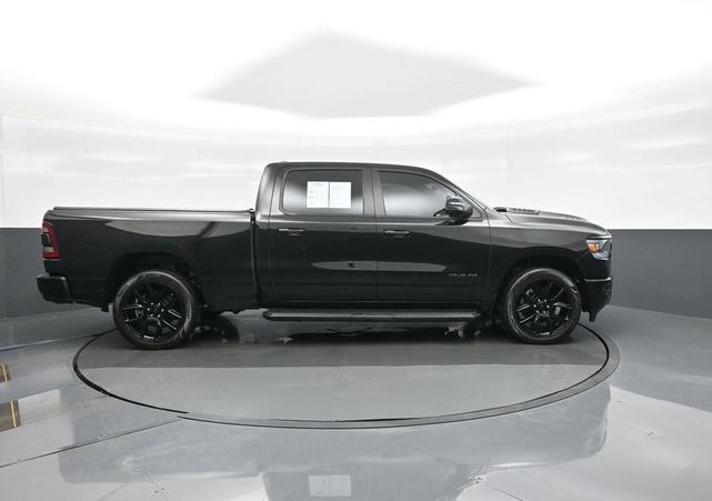 Photo of 2023 Diamond Black Crystal Pearlcoat RAM 1500