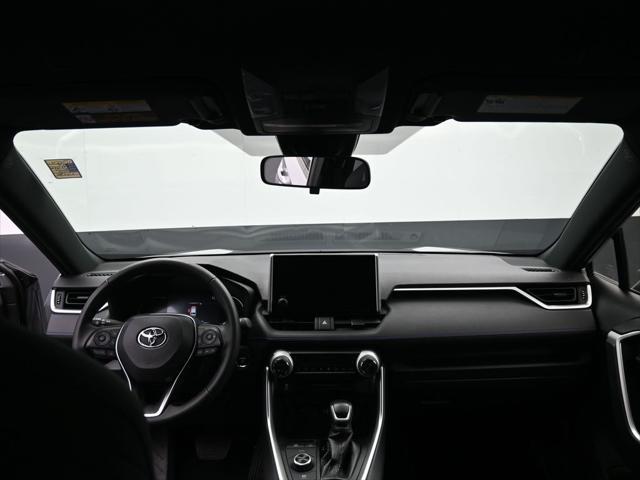 Photo of 2025 Silver Sky Toyota RAV4 Hybrid