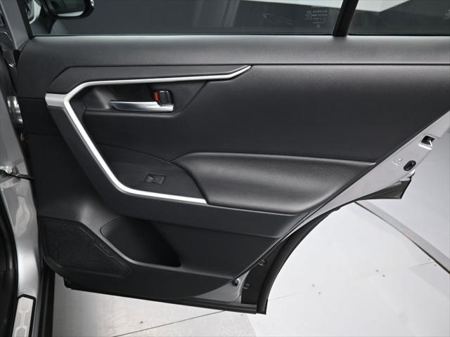 Photo of 2025 Silver Sky Toyota RAV4 Hybrid