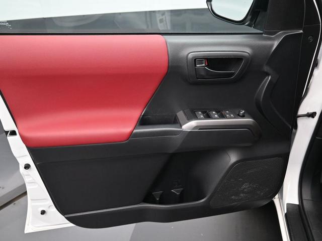 Photo of 2023 Celestial Silver Metallic Toyota Tacoma