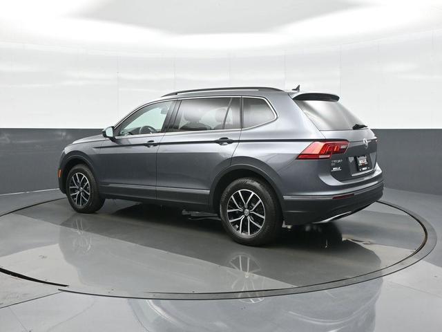 Photo of 2021 Platinum Gray Metallic Volkswagen Tiguan