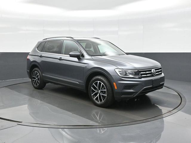 Photo of 2021 Platinum Gray Metallic Volkswagen Tiguan