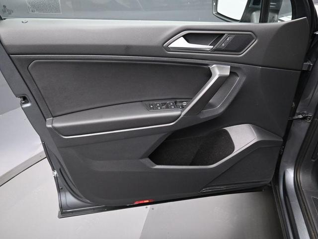 Photo of 2021 Platinum Gray Metallic Volkswagen Tiguan