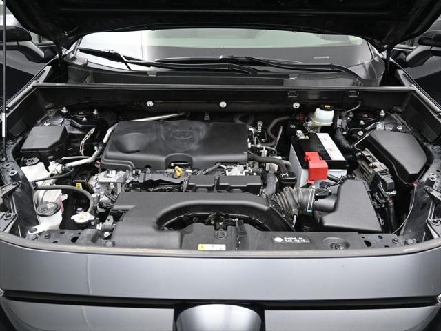 Photo of 2019 Midnight Black Metallic Toyota RAV4