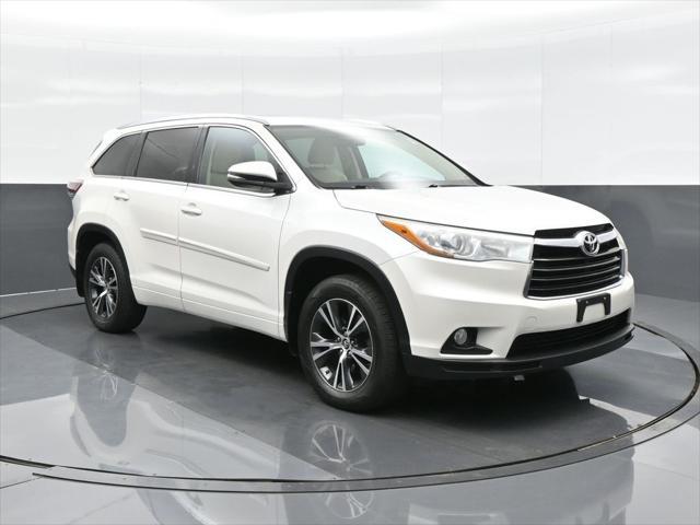 2016 Toyota Highlander