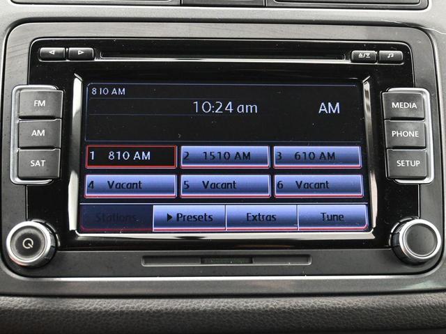 Photo of 2014 Pure White Volkswagen Tiguan
