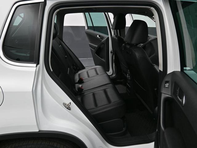 Photo of 2014 Pure White Volkswagen Tiguan