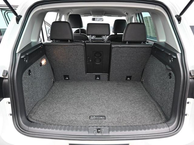 Photo of 2014 Pure White Volkswagen Tiguan
