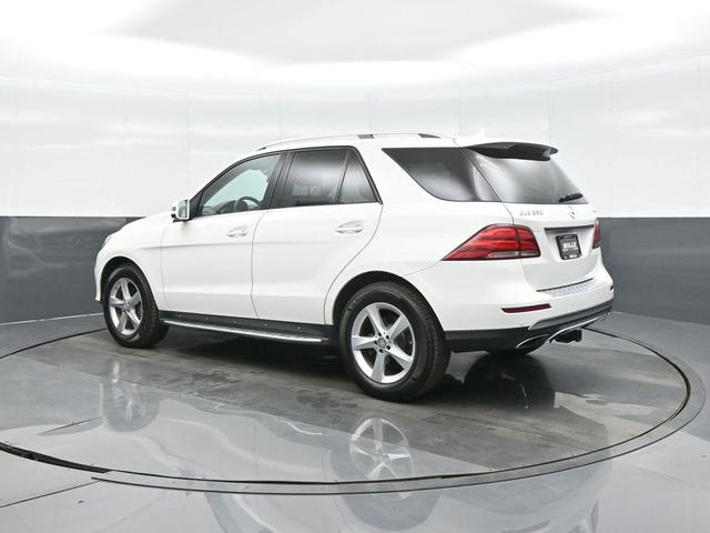 Photo of 2016 designo Diamond White Metallic Mercedes-Benz GLE-Class