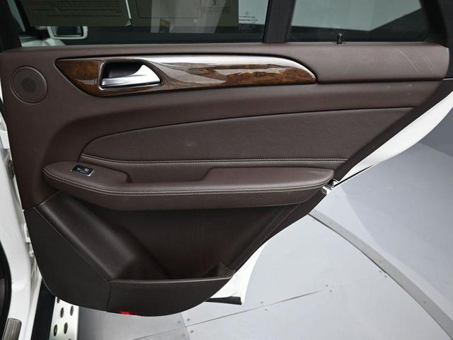 Photo of 2016 designo Diamond White Metallic Mercedes-Benz GLE-Class