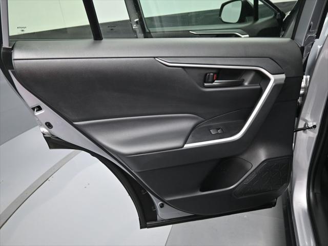 Photo of 2024 Silver Sky Toyota RAV4 Hybrid
