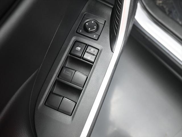 Photo of 2024 Silver Sky Toyota RAV4 Hybrid