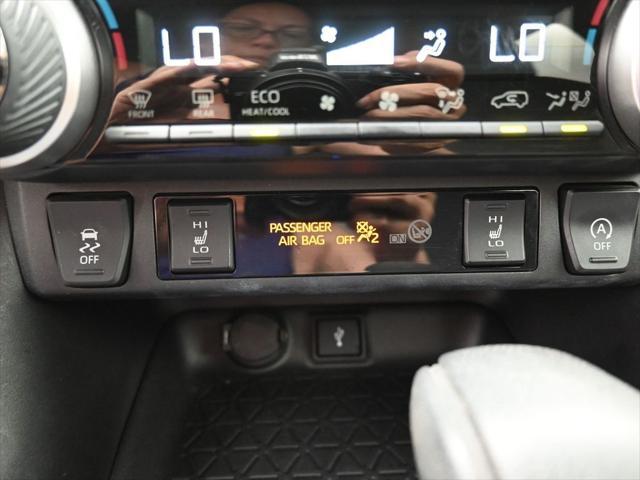 Photo of 2022 Magnetic Gray Metallic Toyota RAV4