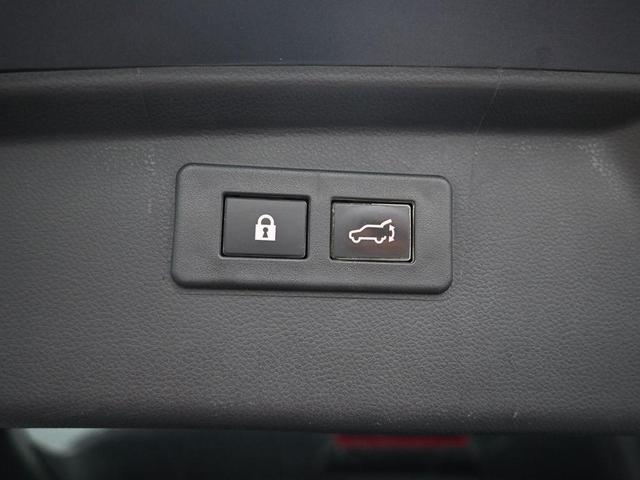 Photo of 2022 Gray Metallic Subaru Outback