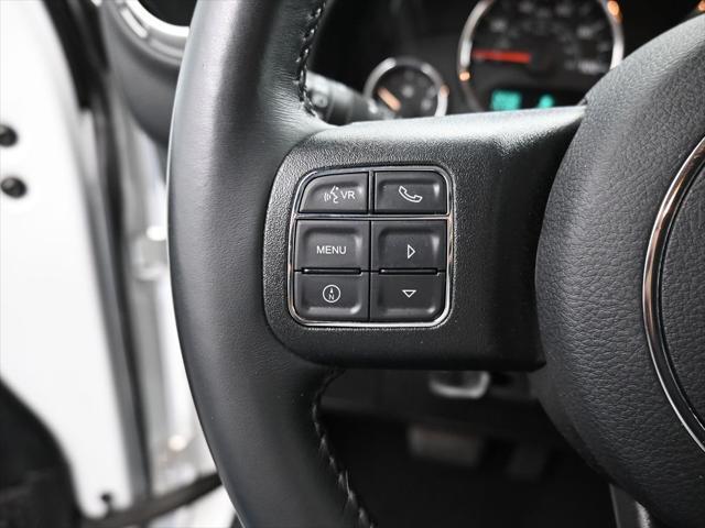 Photo of 2017 Bright White Clearcoat Jeep Wrangler Unlimited