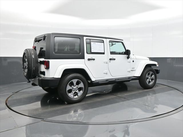 Photo of 2017 Bright White Clearcoat Jeep Wrangler Unlimited