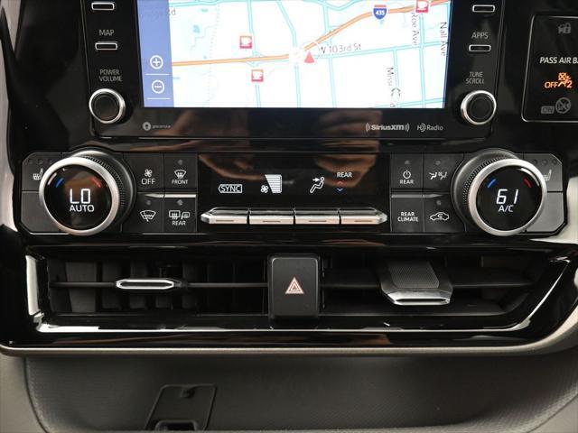 Photo of 2020 Magnetic Gray Metallic Toyota Highlander Hybrid