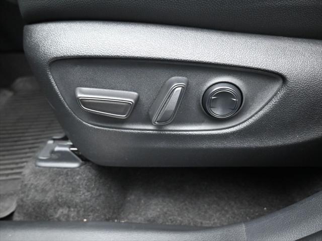 Photo of 2025 Cloud Toyota Grand Highlander Hybrid