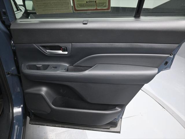 Photo of 2025 Cloud Toyota Grand Highlander Hybrid
