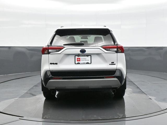 Photo of 2024 Pearl Toyota RAV4 Hybrid