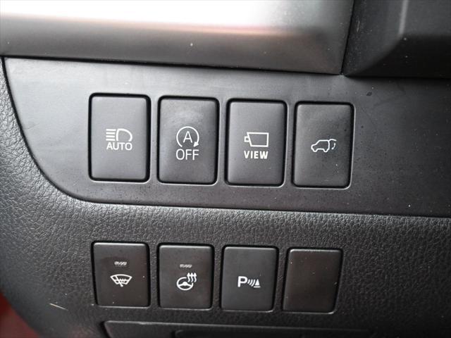 Photo of 2018 Ooh La La Rouge Mica Toyota Highlander