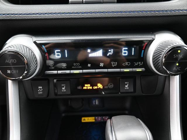 Photo of 2023 Pearl Toyota RAV4 Hybrid
