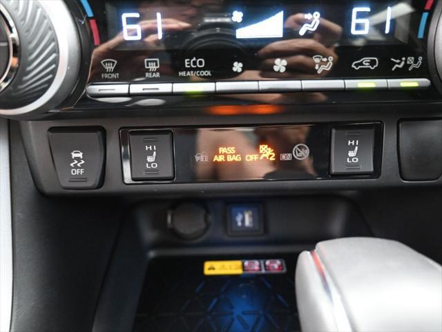 Photo of 2023 Pearl Toyota RAV4 Hybrid