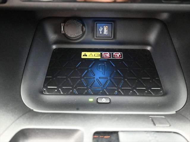 Photo of 2023 Pearl Toyota RAV4 Hybrid