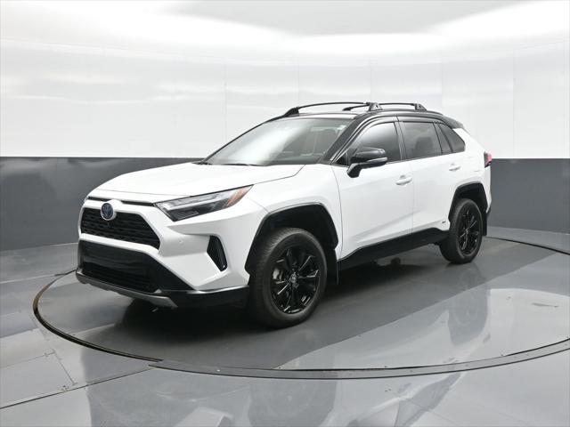 Photo of 2023 Pearl Toyota RAV4 Hybrid