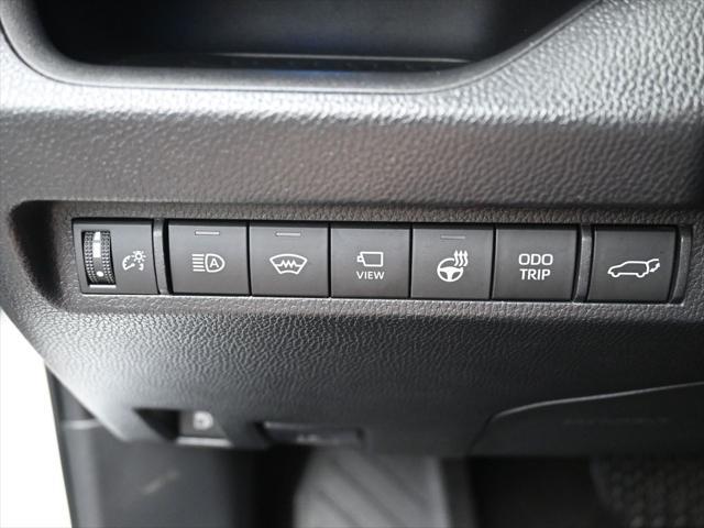 Photo of 2023 Pearl Toyota RAV4 Hybrid
