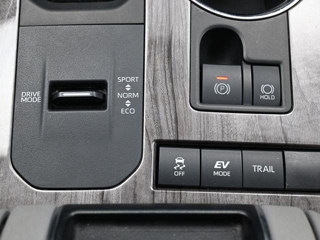 Photo of 2022 Magnetic Gray Metallic Toyota Highlander Hybrid
