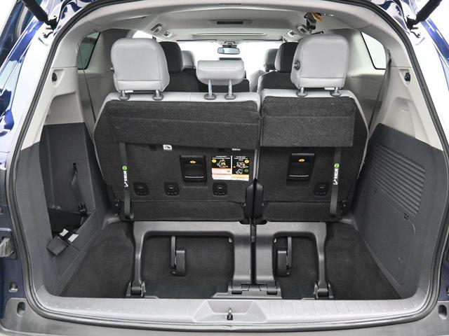 Photo of 2023 Predawn Gray Mica Toyota Sienna