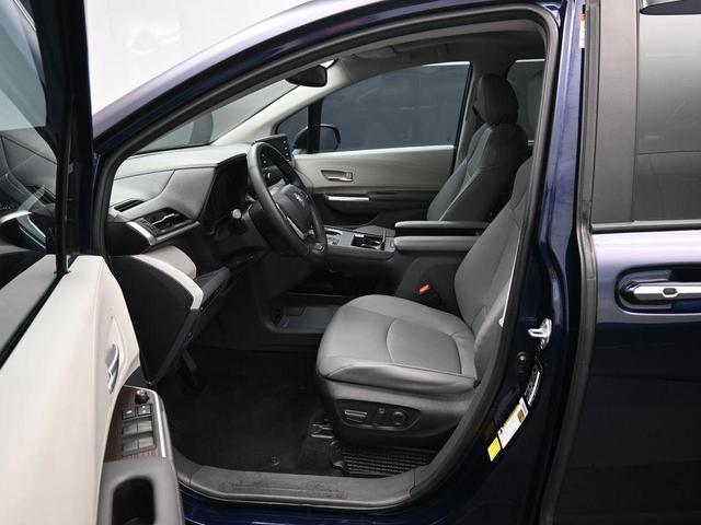 Photo of 2023 Predawn Gray Mica Toyota Sienna