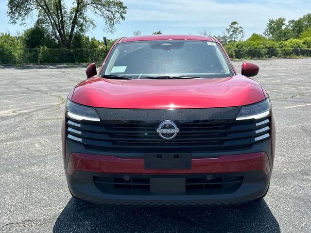 Photo of 2025 Scarlet Ember T Nissan Kicks