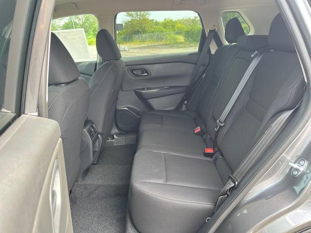 Photo of 2026 Gun Metallic Nissan Rogue