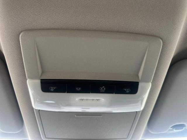 Photo of 2026 Glacier White Nissan Rogue