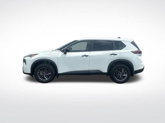 Photo of 2026 Glacier White Nissan Rogue