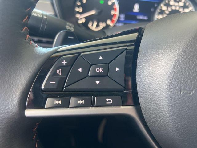 Photo of 2025 Black Nissan Altima