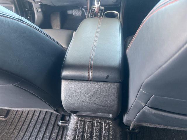 Photo of 2025 Black Nissan Altima