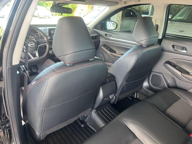 Photo of 2025 Black Nissan Altima