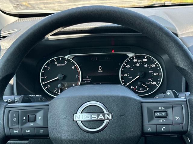 Photo of 2026 Glacier White Nissan Rogue