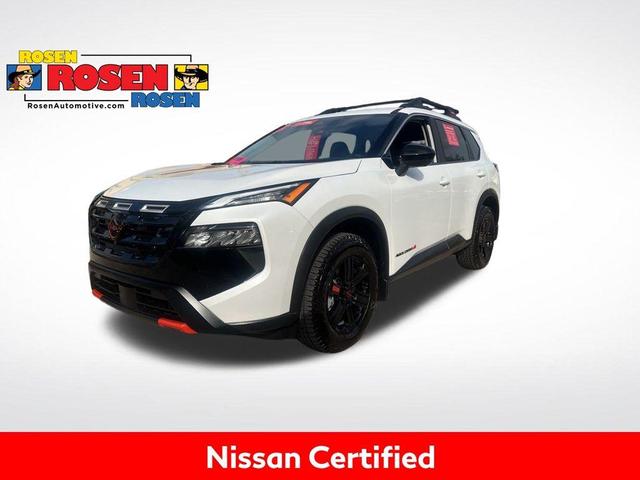 Photo of 2025 Everest White P Nissan Rogue