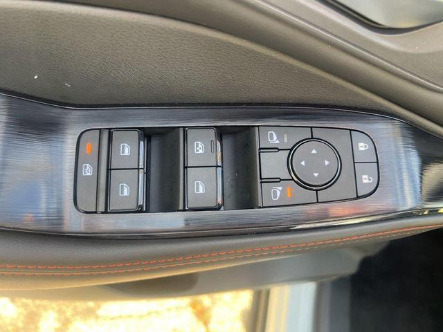 Photo of 2025 Everest White P Nissan Rogue